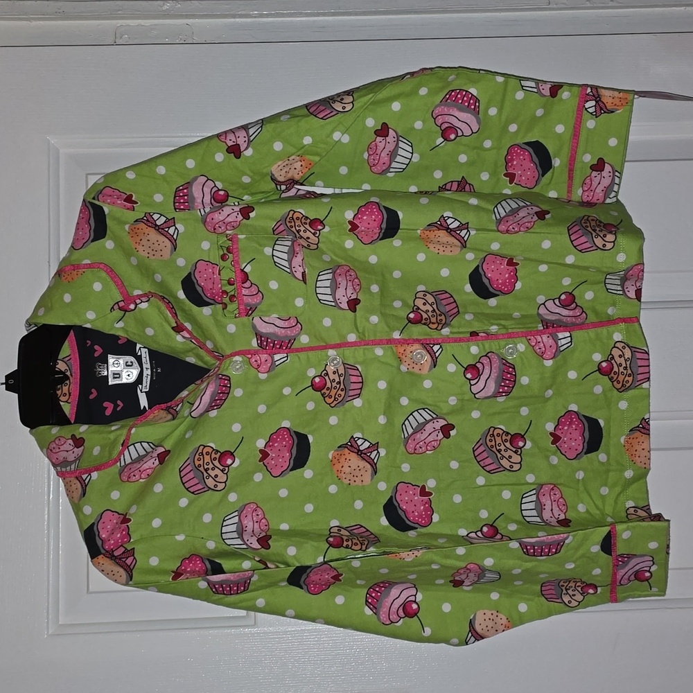 University of Couture Cupcake Pajama Top Size M - Picture 2 of 14